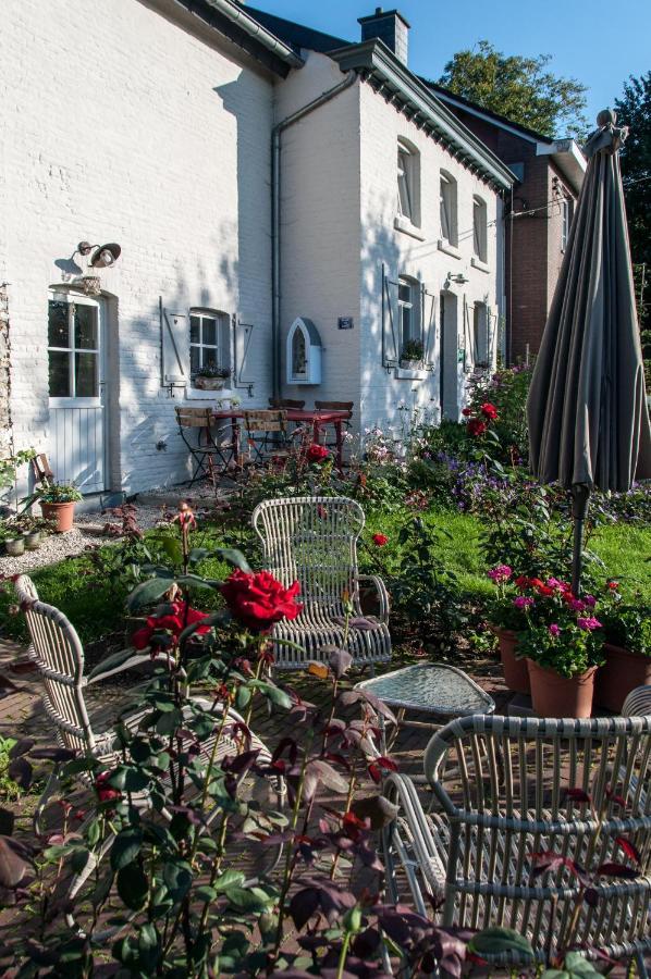Puurteuven B&B Tussen Kunst En Natuur Voeren Ngoại thất bức ảnh